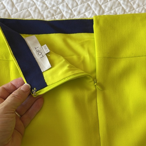 Loft,  bright yellow, size 8, fully lined, zipper enclosure on back, never worn. - Picture 3 of 7